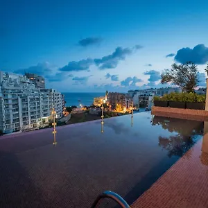 holm-hotel-spa.hotelssaintjulians.com/